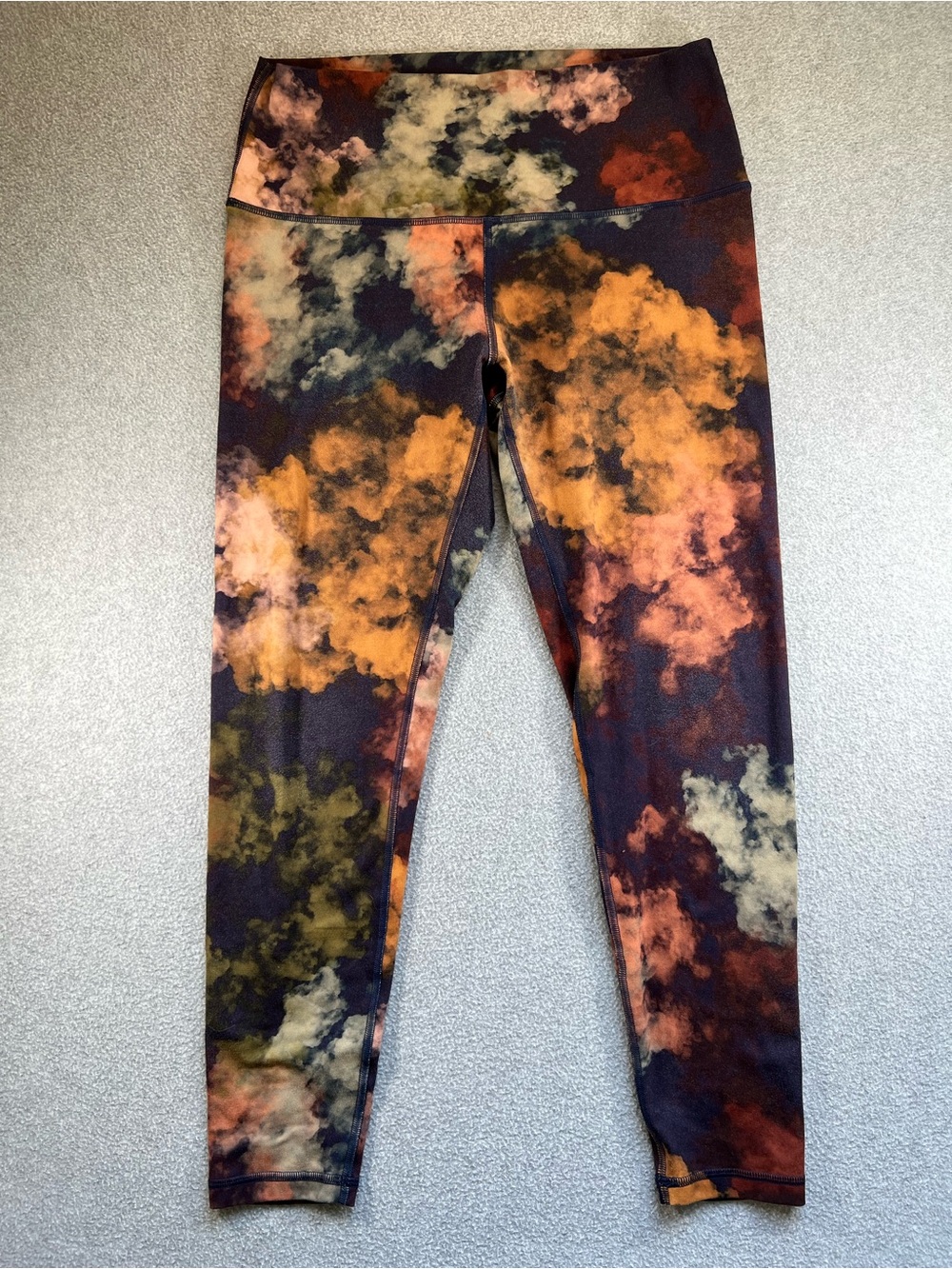 FLEO XL Cloud Print Leggings High Rise Athletic Yoga Workout Pants Athleisure